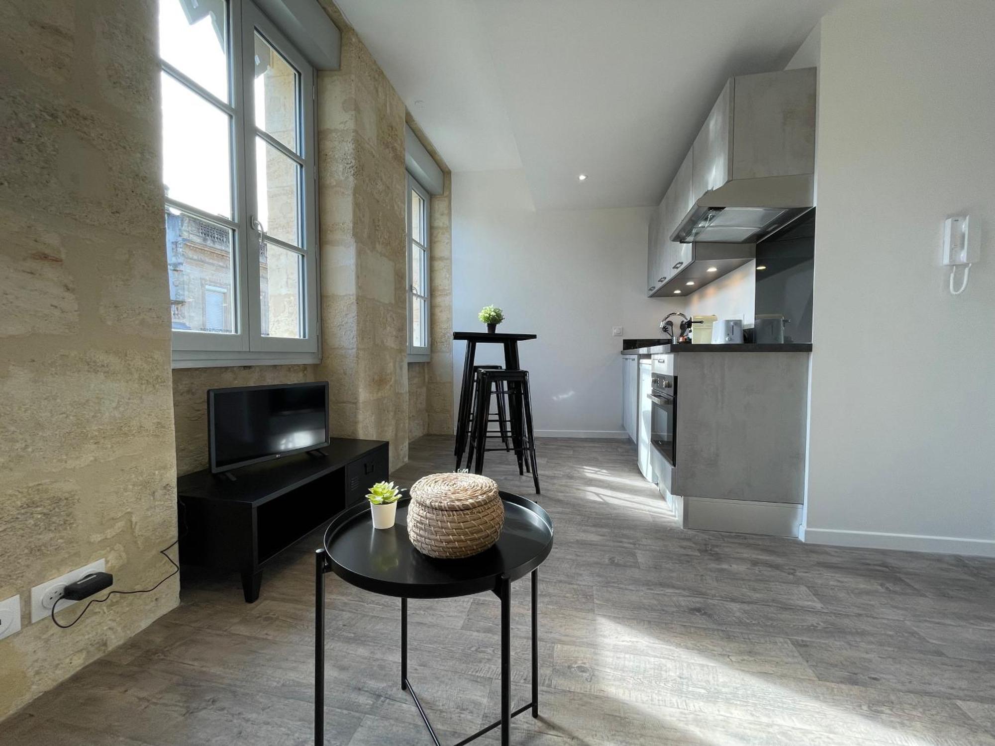 Studio Lumineux Avec Climatisation Pour 2 Personnes Bordeaux Eksteriør bilde